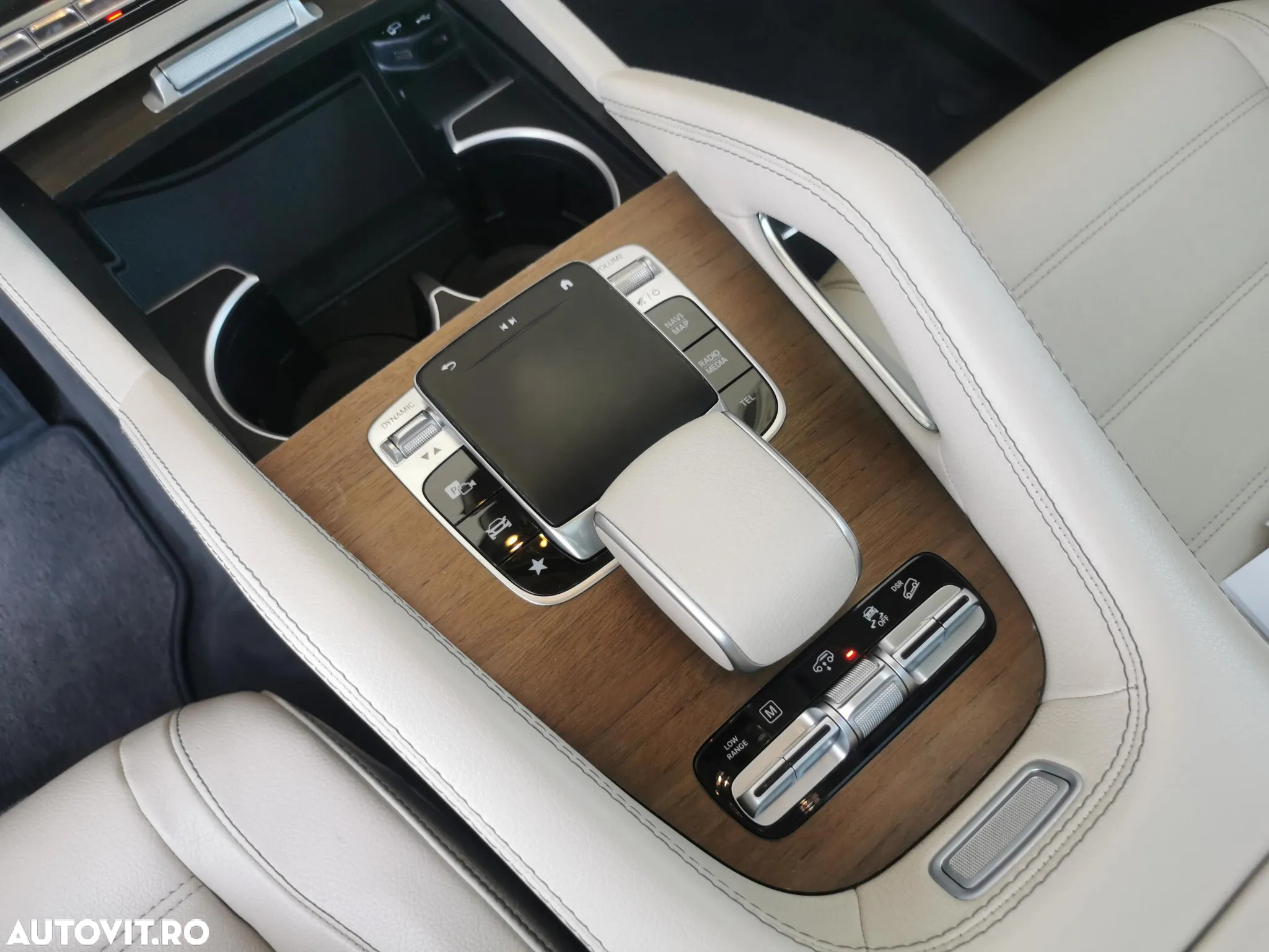Mercedes-Benz GLE 450 4Matic 9G-TRONIC AMG Line - 22
