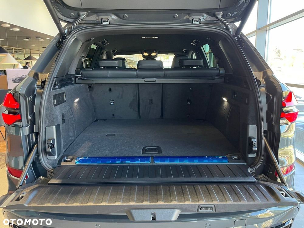 BMW X5 - 7