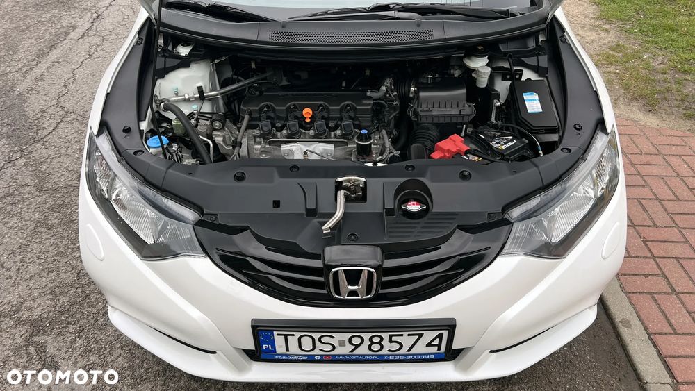 Honda Civic 1.8 i-VTEC Sport - 33