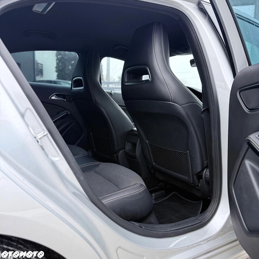 Mercedes-Benz Klasa A 180 7G-DCT Style - 13