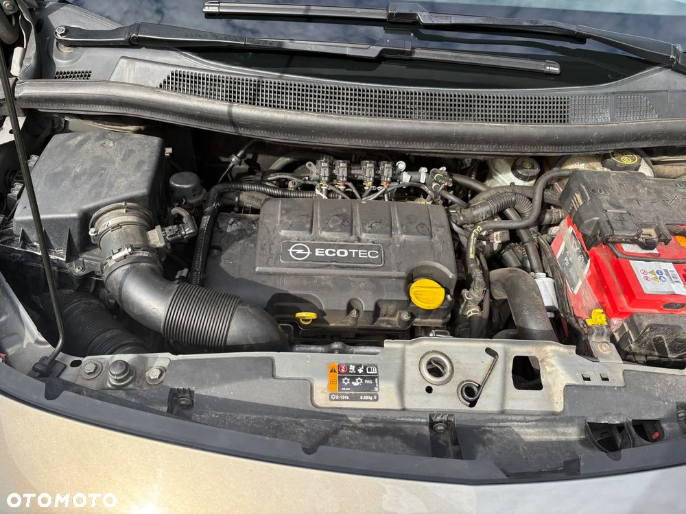 Opel Meriva - 11