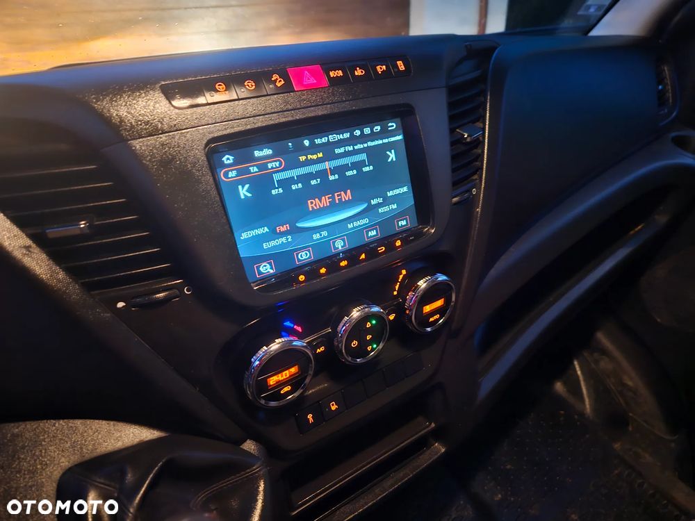 Iveco Daily wywrotka kiper - 15