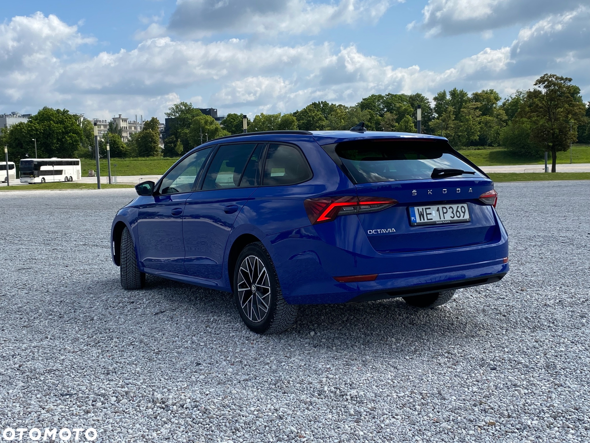 Skoda Octavia 2.0 TDI Ambition DSG - 12