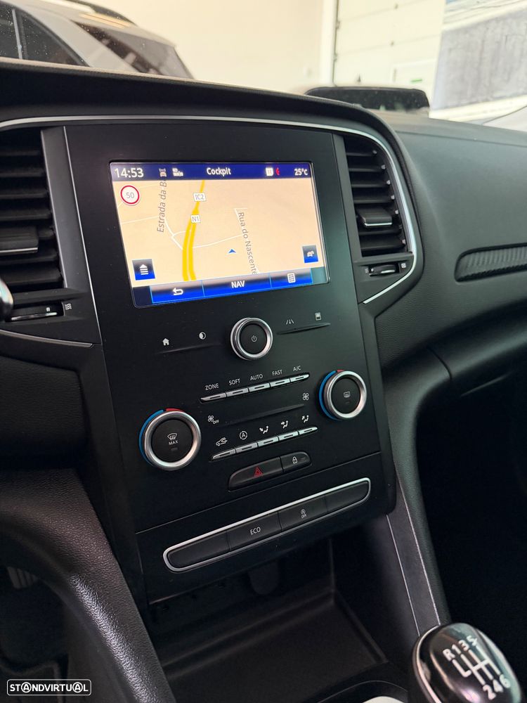 Renault Mégane Sport Tourer ENERGY dCi 110 LIMITED - 13