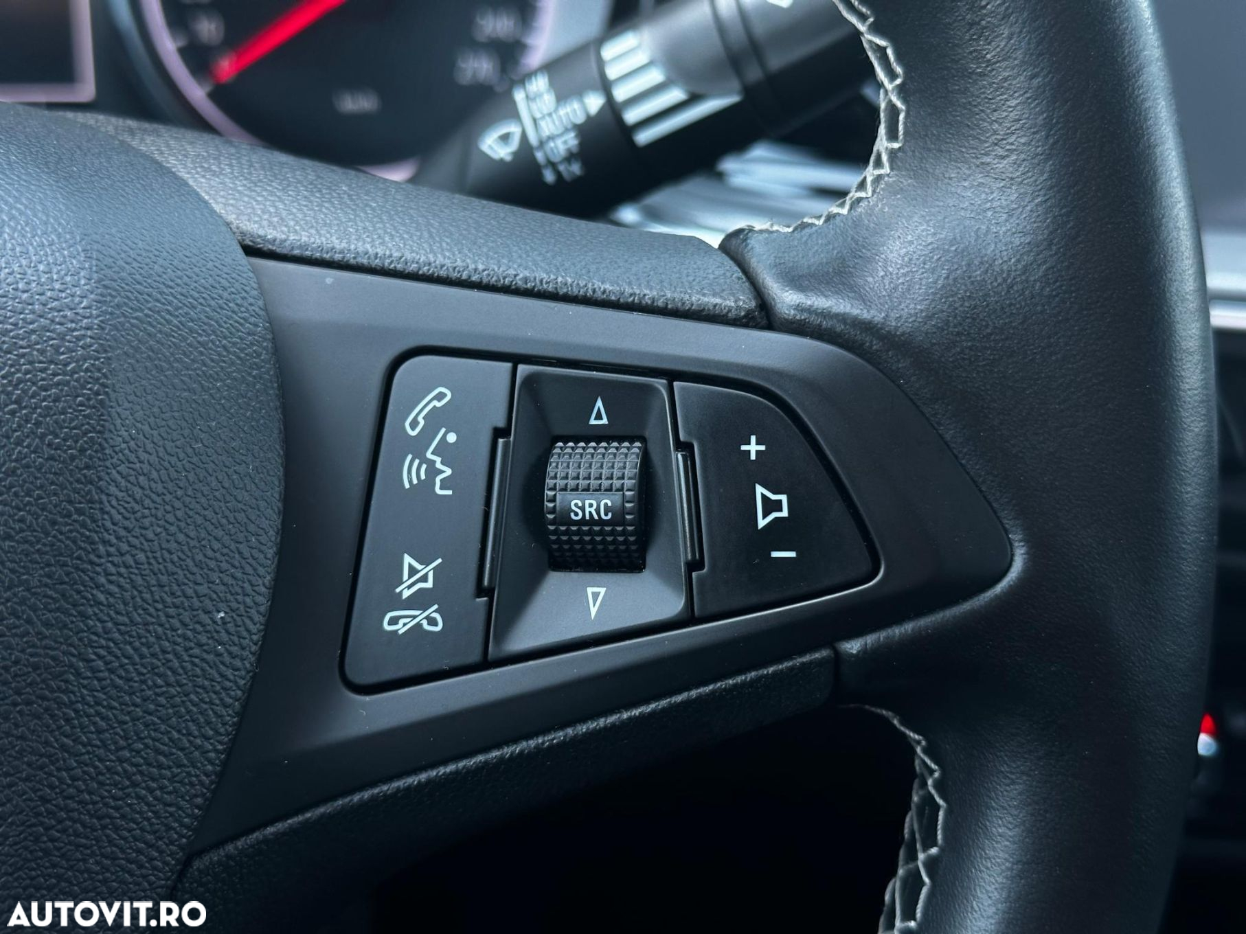 Opel Insignia - 16