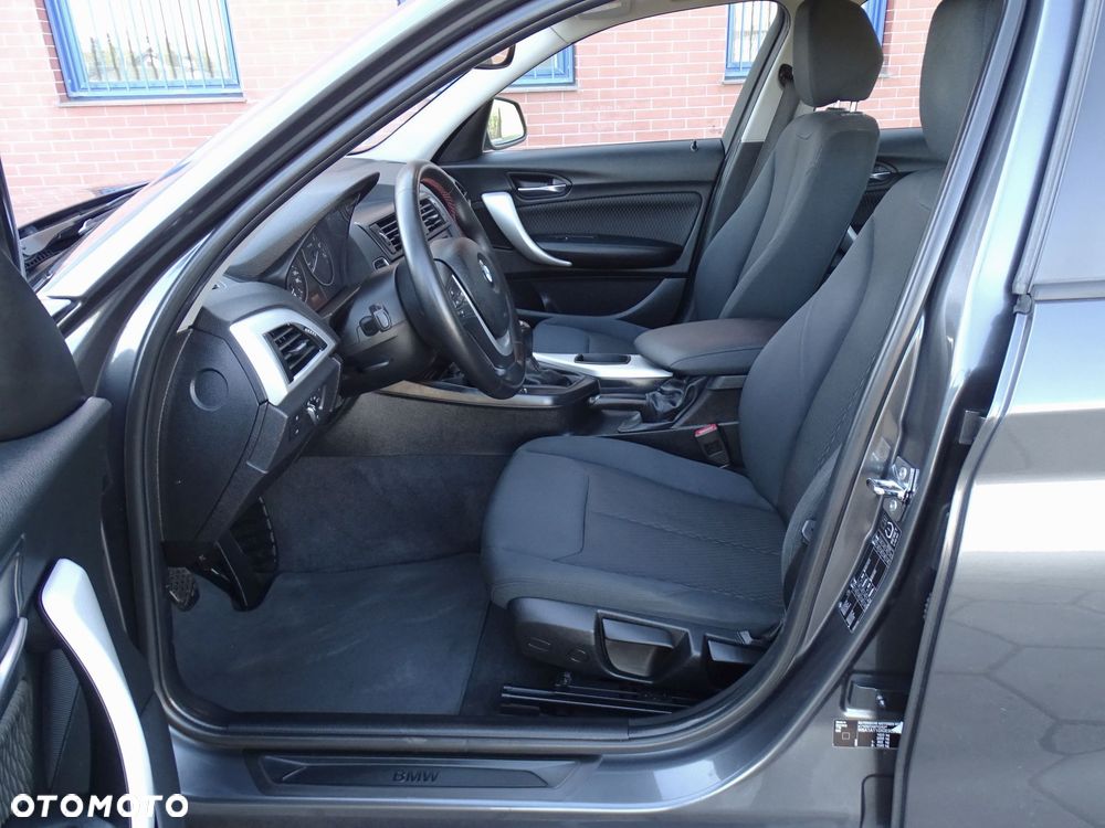 BMW Seria 1 116i Sport Line - 7