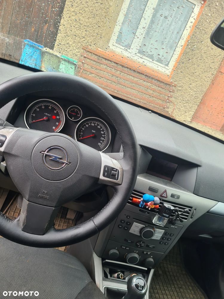 Opel Astra - 6