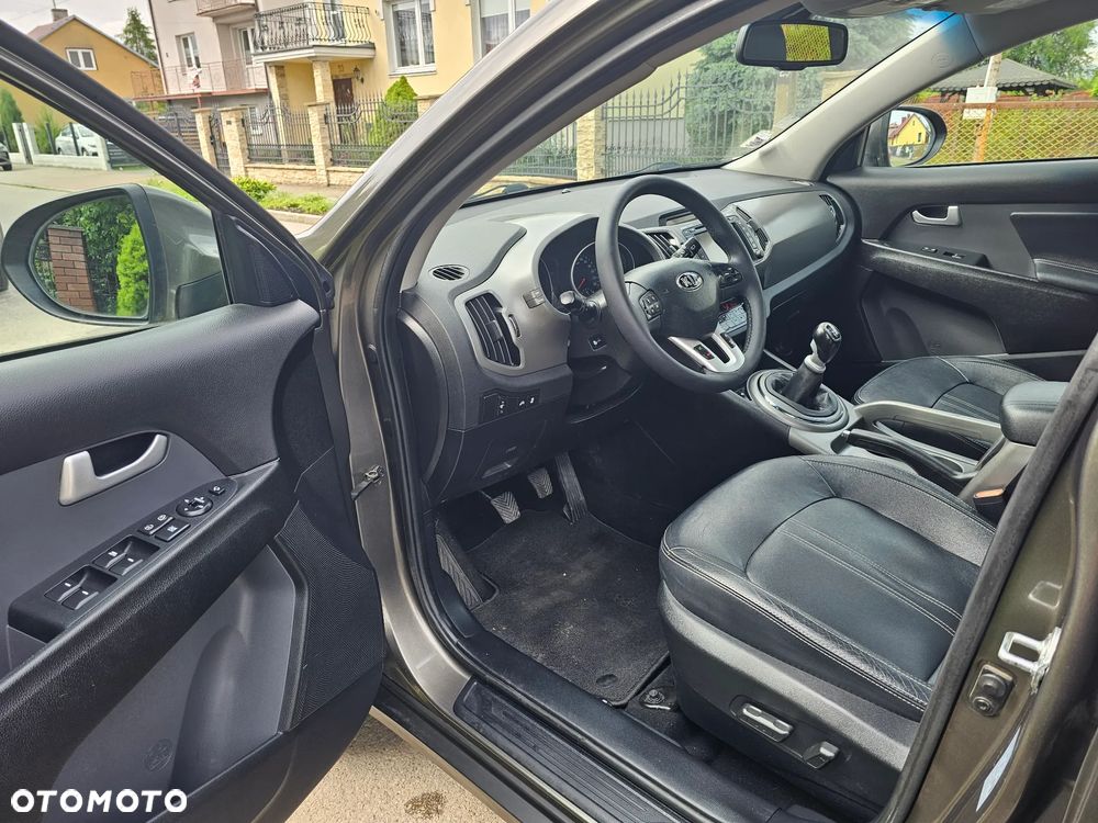 Kia Sportage 2.0 CRDI 2WD Spirit - 16
