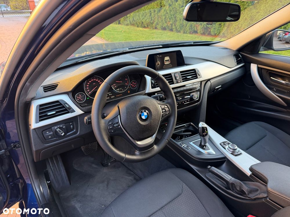 BMW Seria 3 - 20