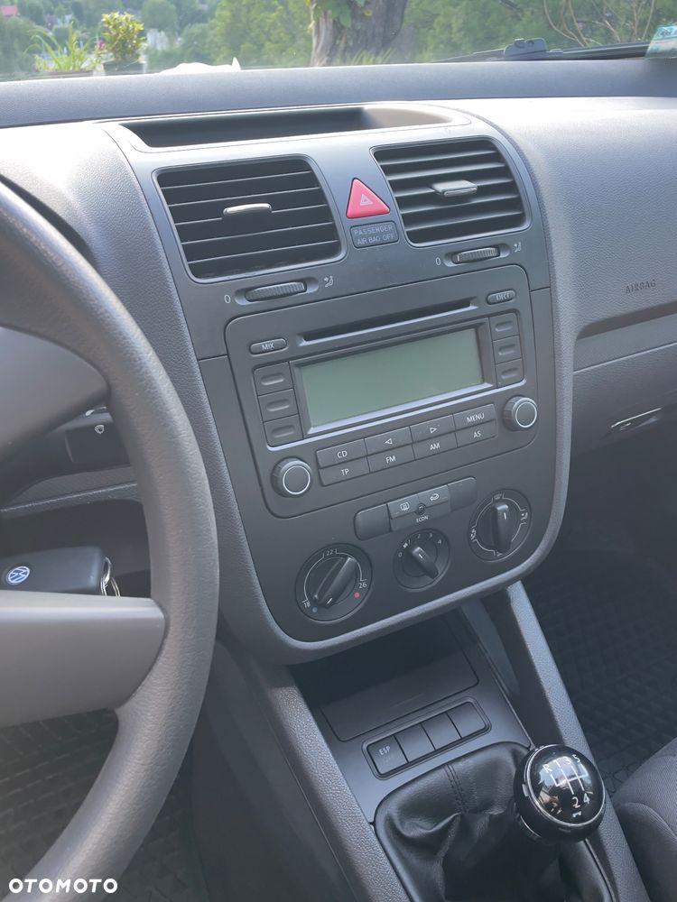 Volkswagen Golf - 13