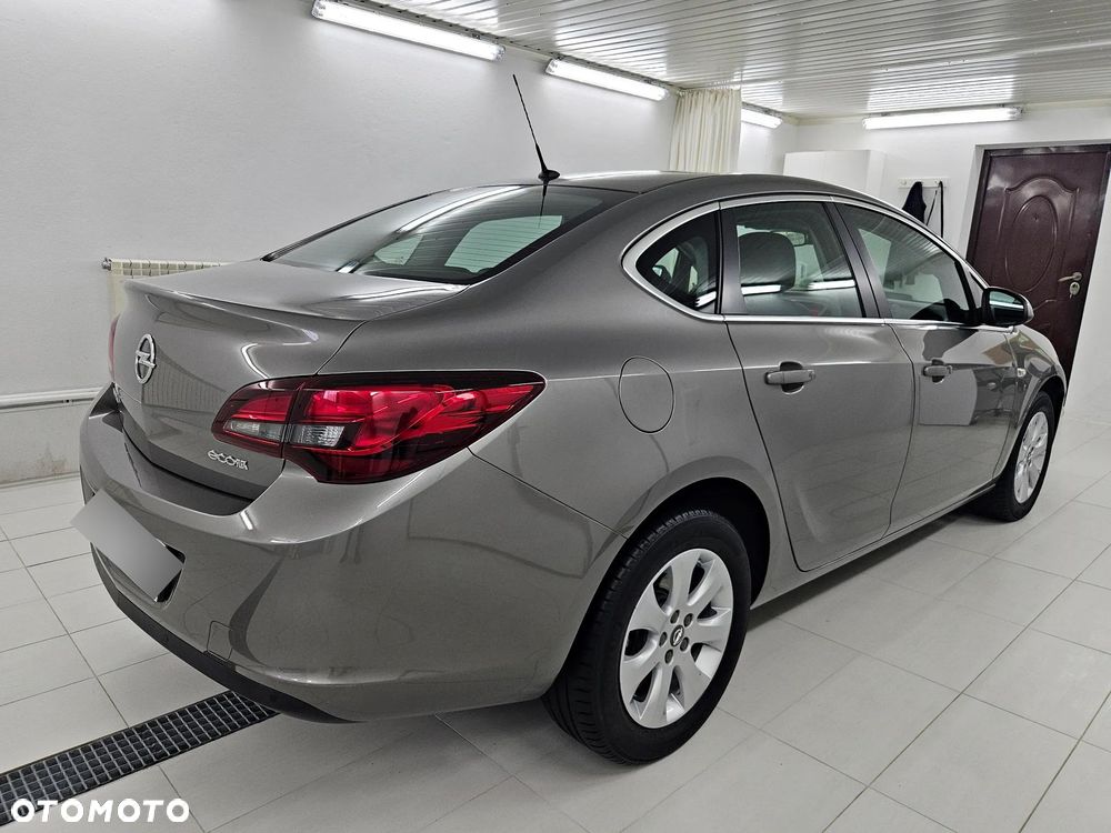 Opel Astra - 15