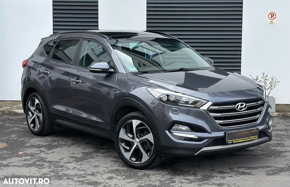 Hyundai Tucson 2.0 CRDI 4WD Automatik Premium - 2