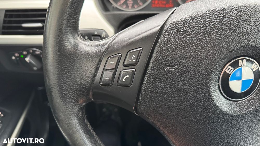 BMW Seria 3 320d - 16