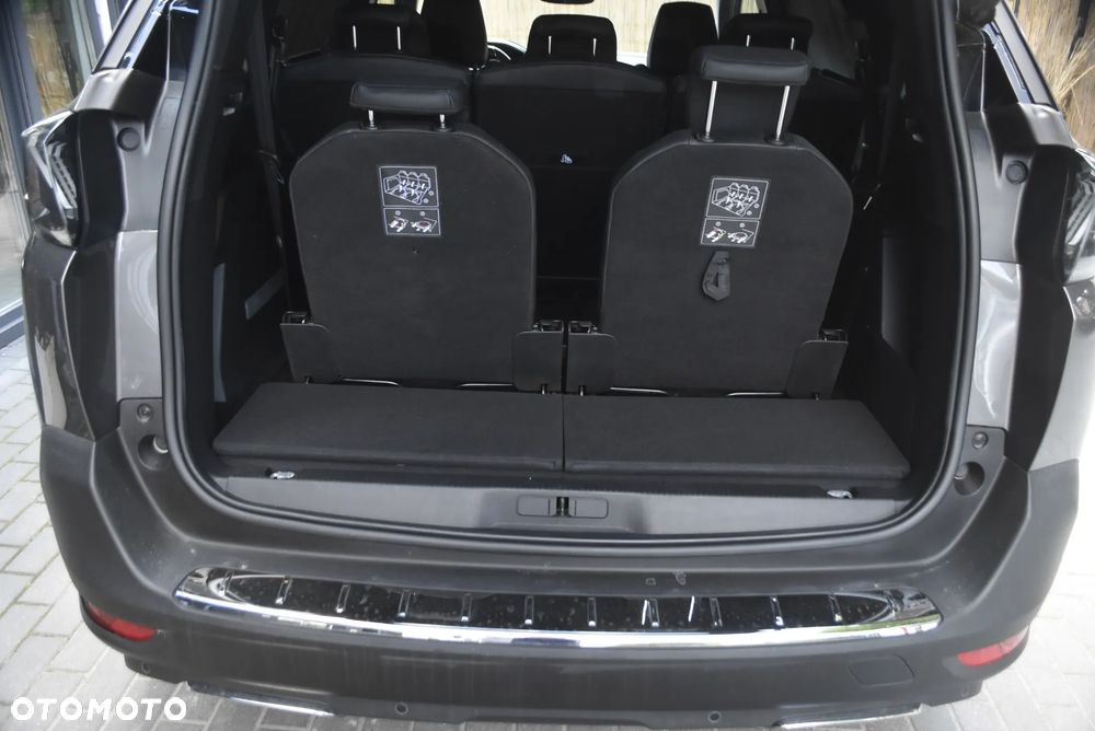 Peugeot 5008 1.2 PureTech GT Pack S&S EAT8 - 9