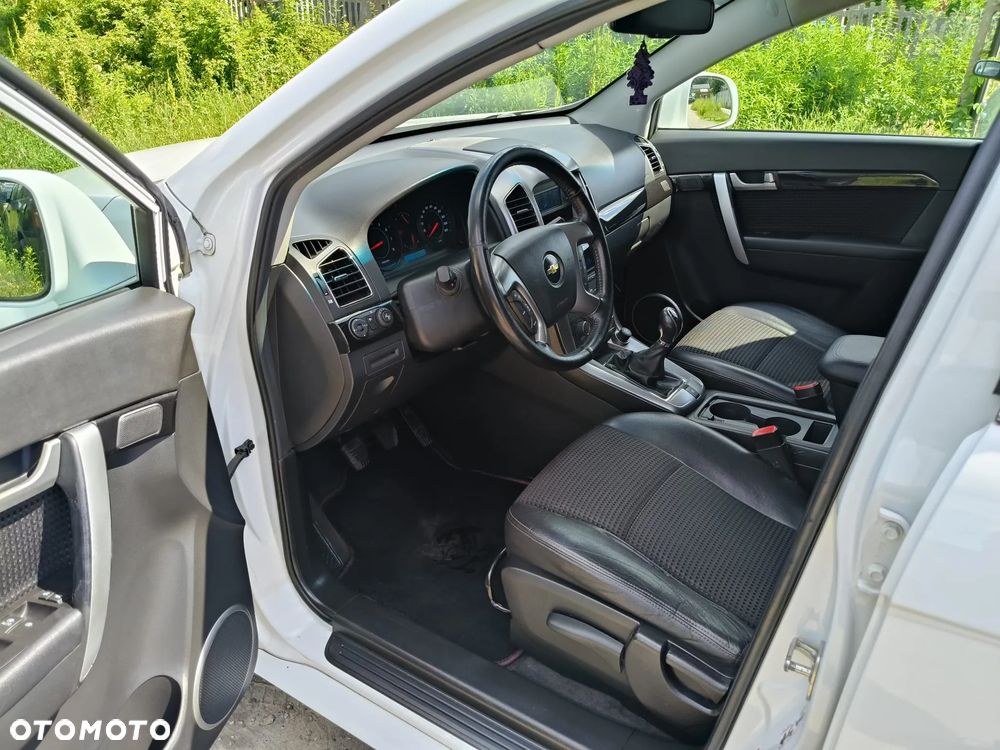 Chevrolet Captiva - 9