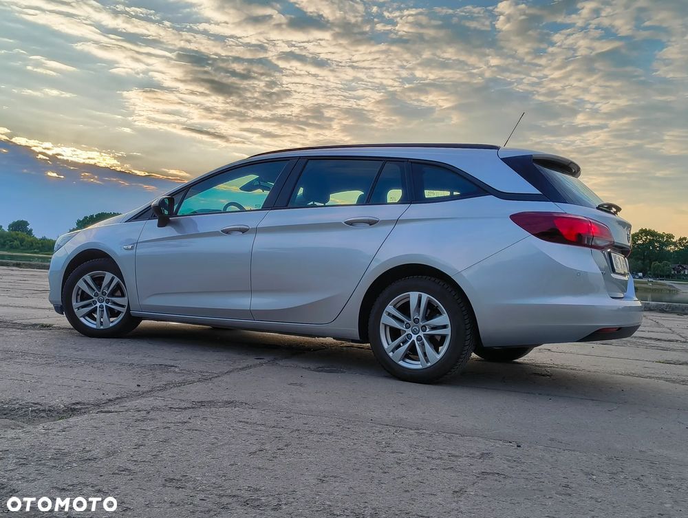 Opel Astra - 3