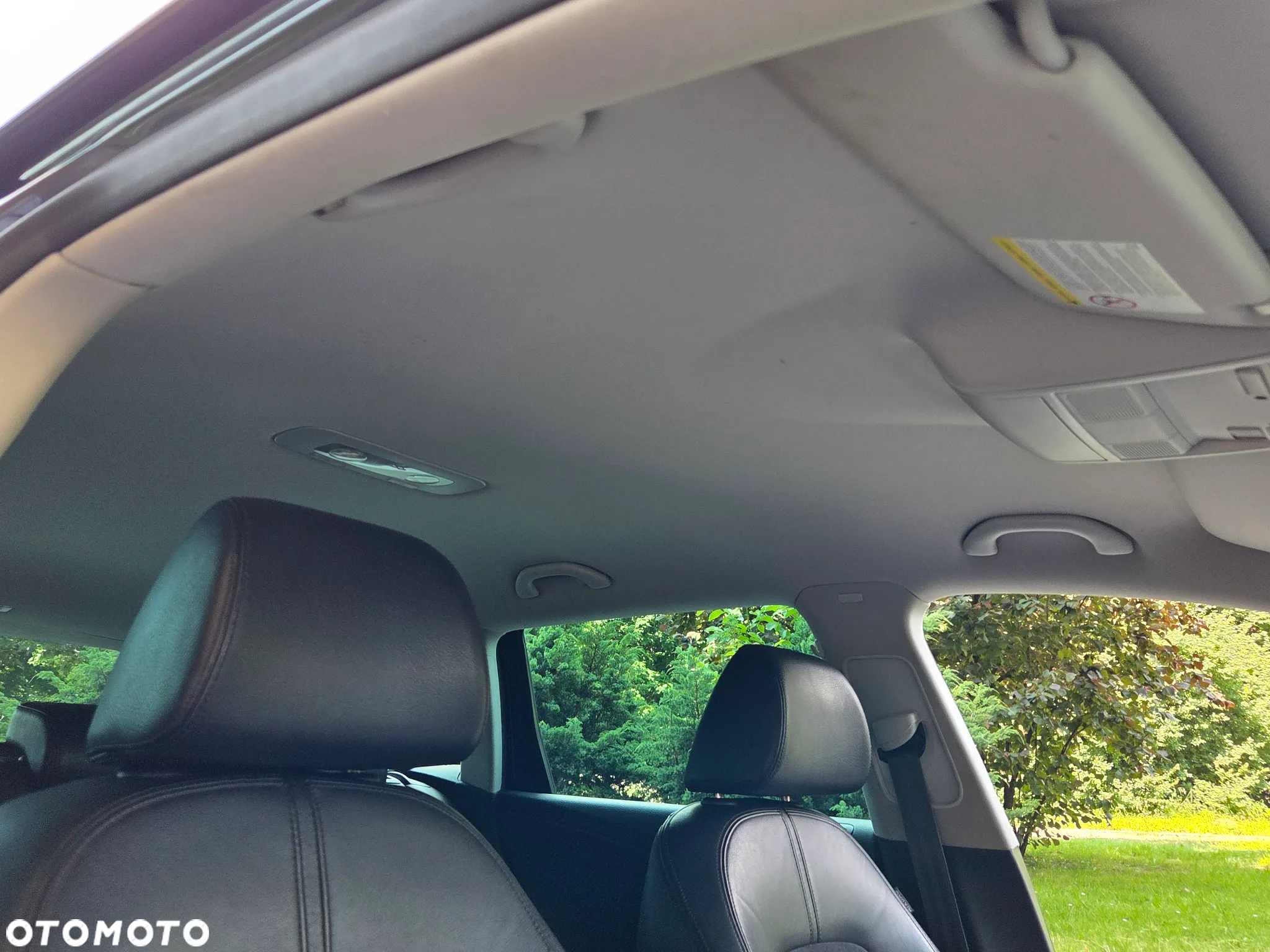 Volkswagen Passat 2.0 TDI Highline - 28