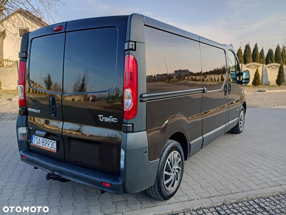 Renault trafic - 3