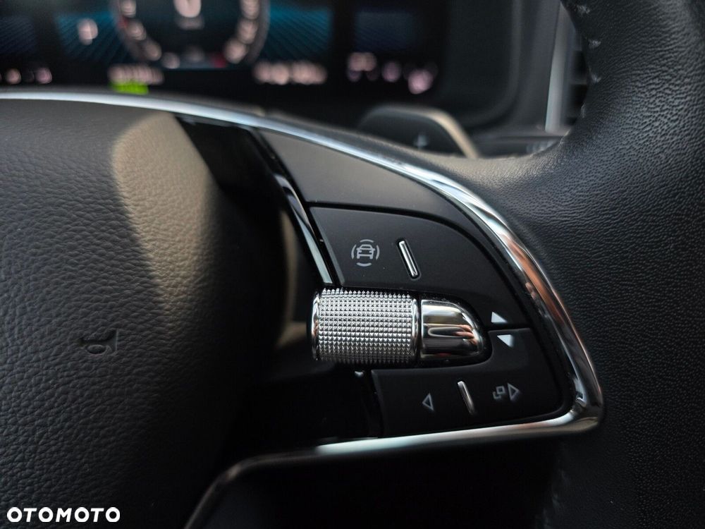 Skoda Karoq 1.5 TSI ACT 4x2 Style DSG - 14