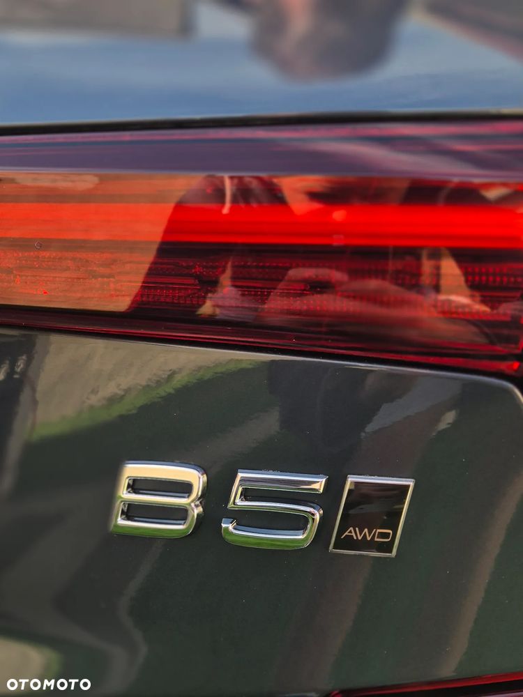 Volvo S60 B5 B AWD Plus Dark - 5