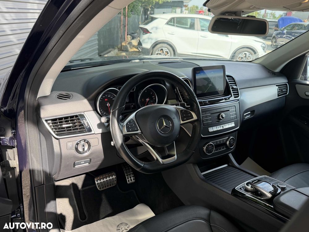 Mercedes-Benz GLE 250 d 4MATIC 9G-TRONIC AMG Line - 13