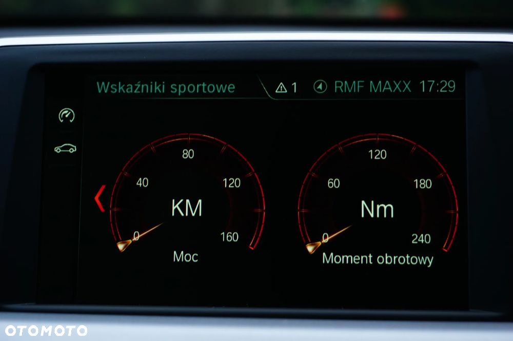 BMW X2 sDrive18i - 33