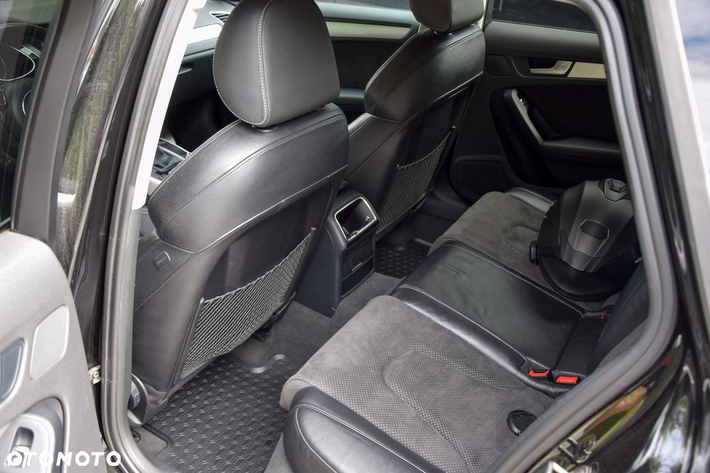 Audi A4 Avant 3.0 TDI Quattro - 10