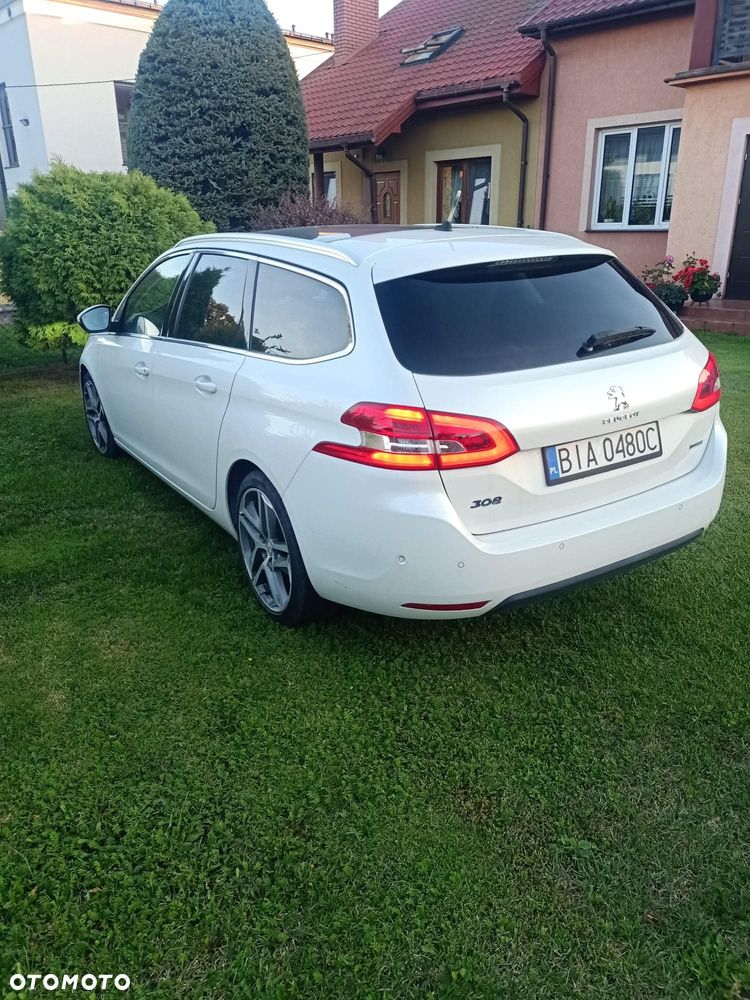 Peugeot 308 BlueHDi 150 Automatik Stop & Start Allure - 3