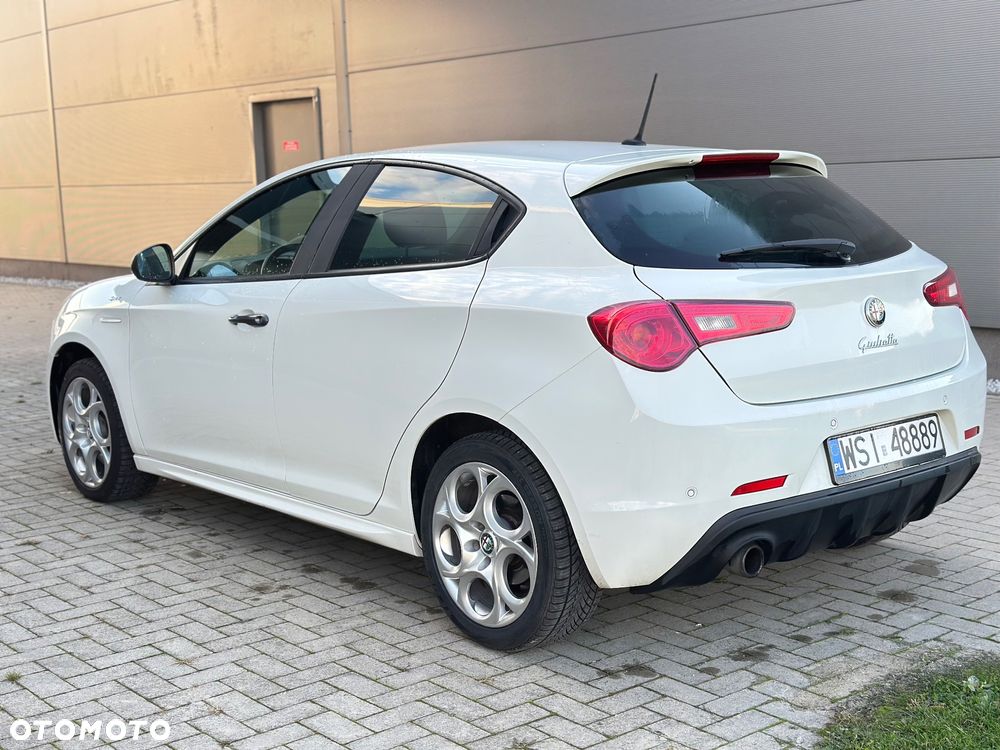 Alfa Romeo Giulietta 1.4 TB 16V Multiair Sprint - 16