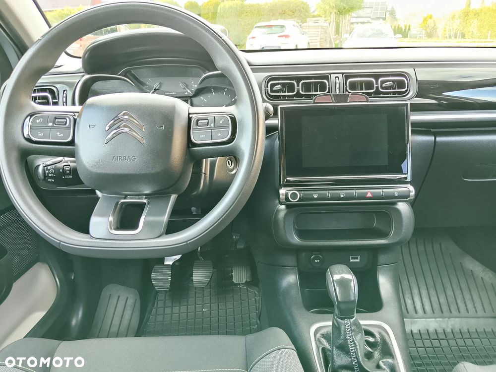 Citroën C3 1.2 PureTech Shine - 23