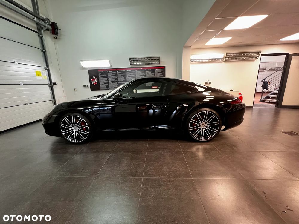 Porsche 911 Carrera PDK Black Edition - 5