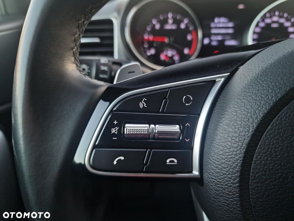 Kia XCeed 1.6 CRDi SCR L DCT - 18