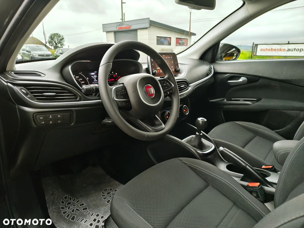 Fiat Tipo 1.4 T-Jet Business Line - 26