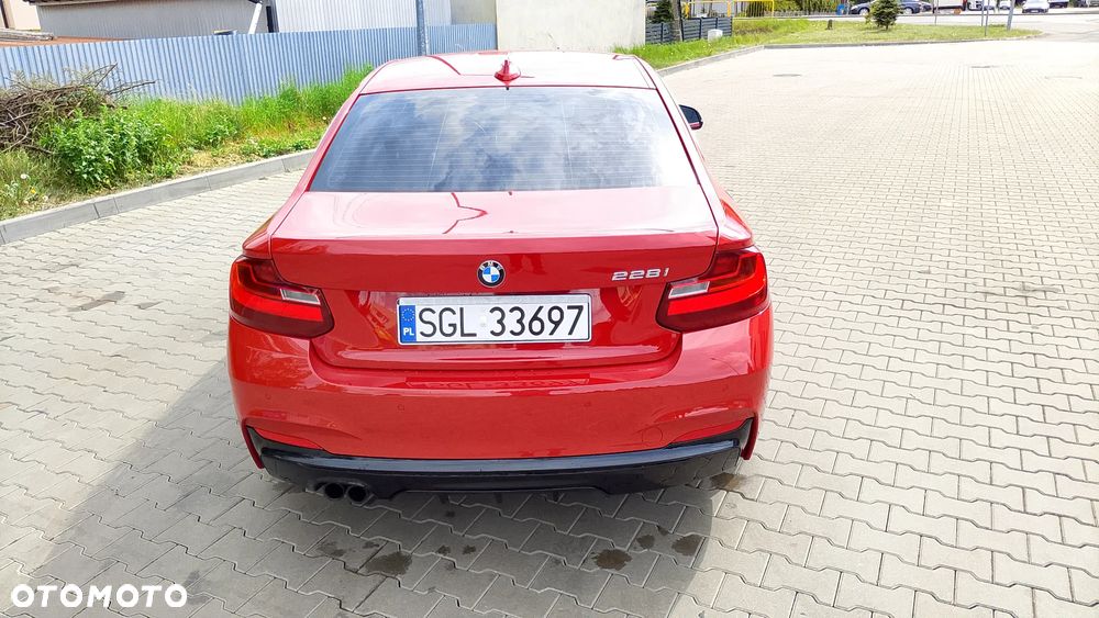 BMW Seria 2 228i Sport-Aut - 2