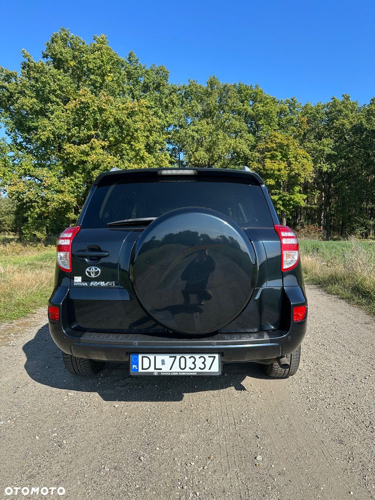 Toyota RAV4 - 4