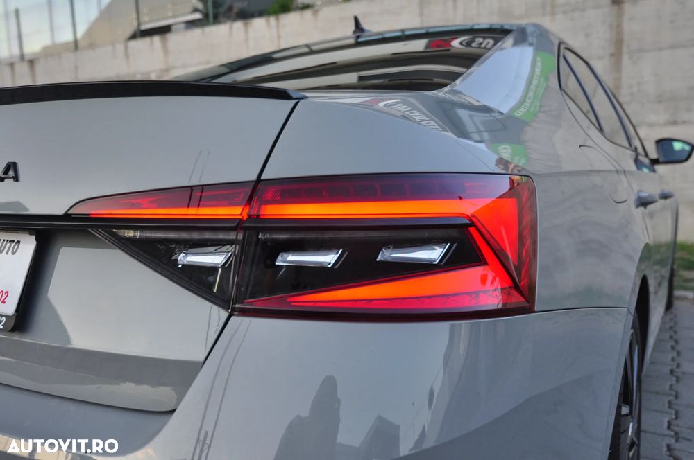 Skoda Superb 1.5 TSI ACT DSG Sportline - 29