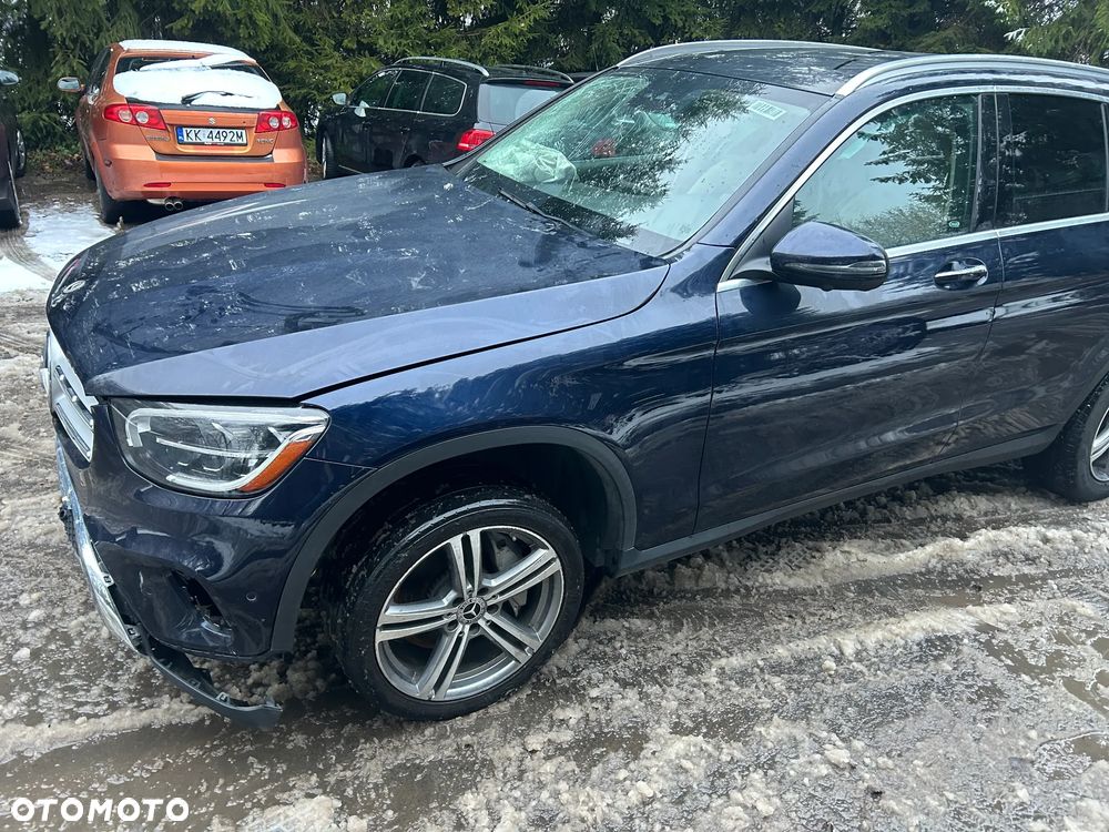 Mercedes-Benz GLC 300 4Matic 9G-TRONIC - 9