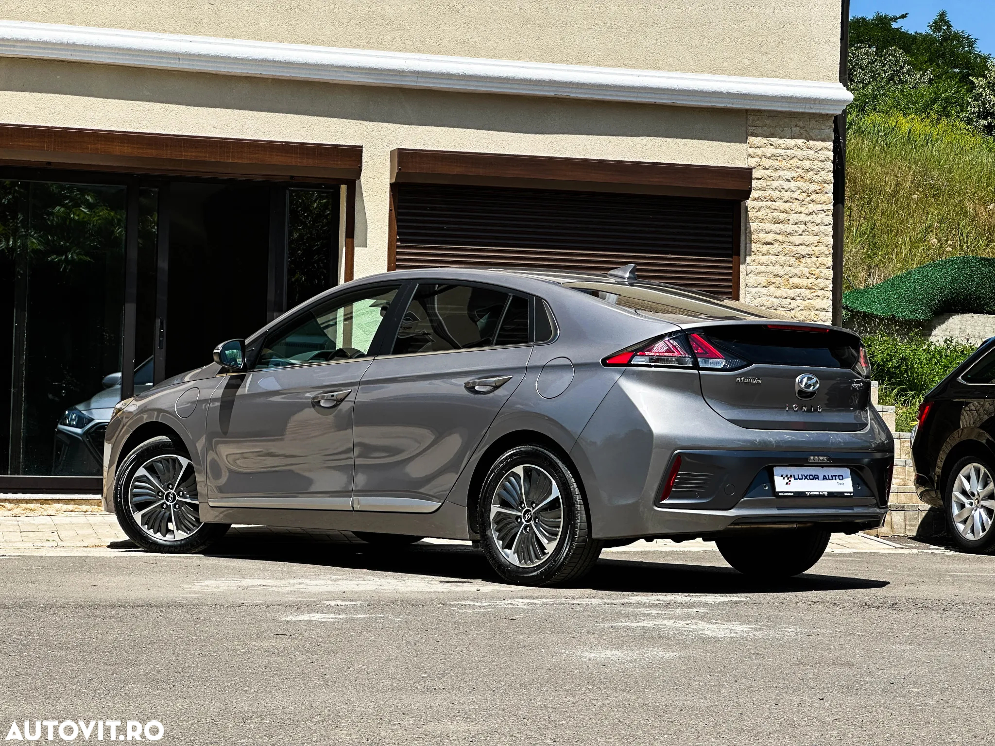Hyundai IONIQ Plug-In Hybrid 1.6 141CP Exclusive - 9