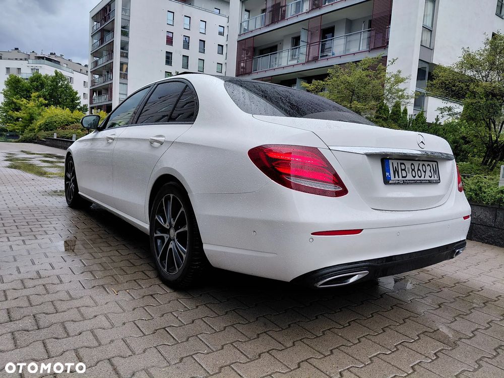 Mercedes-Benz Klasa E 220 d 9G-TRONIC - 10