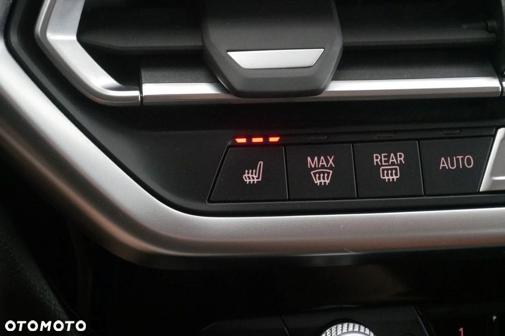 BMW X3 - 27