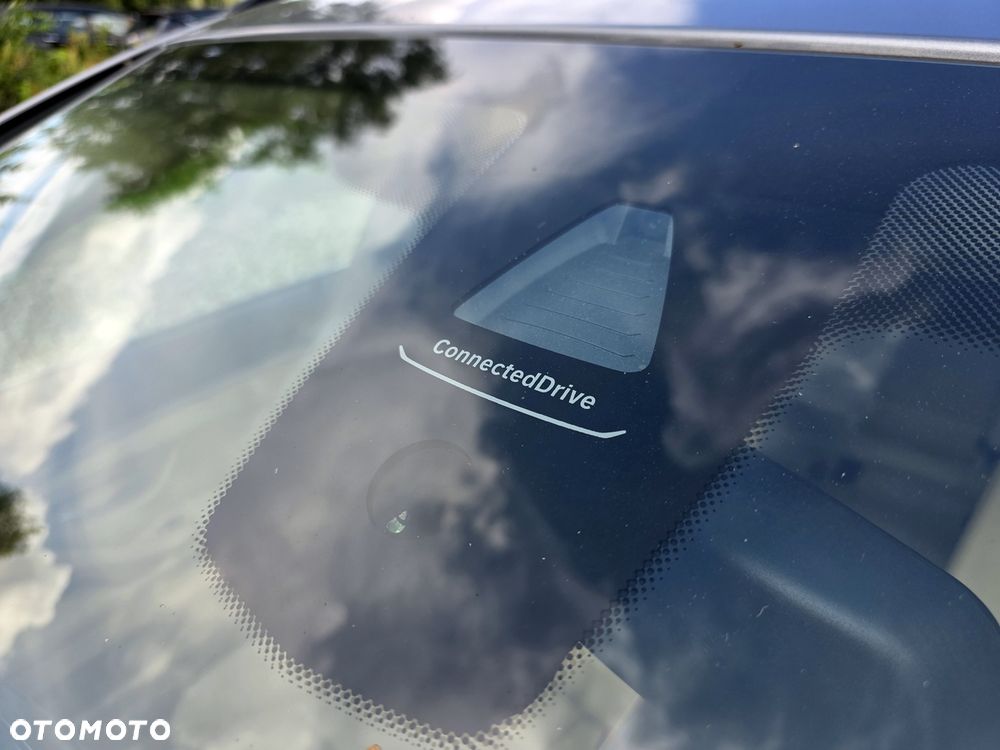 BMW Seria 5 520d - 35