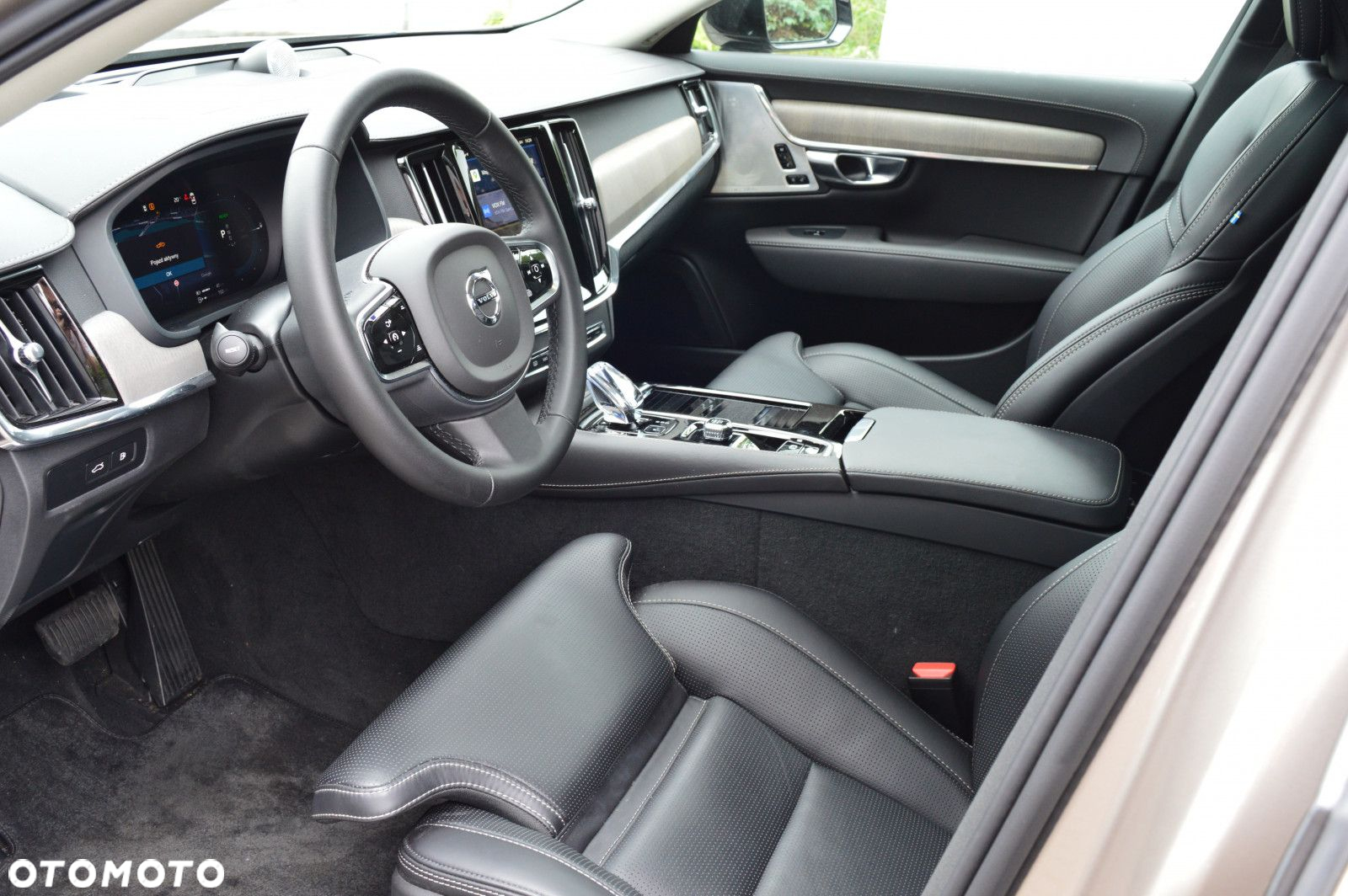 Volvo S90 - 12