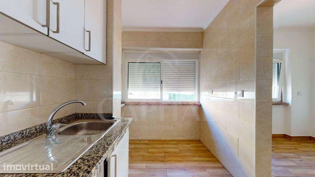 T2 Renovado perto do metro de Odivelas - Grande imagem: 5/25