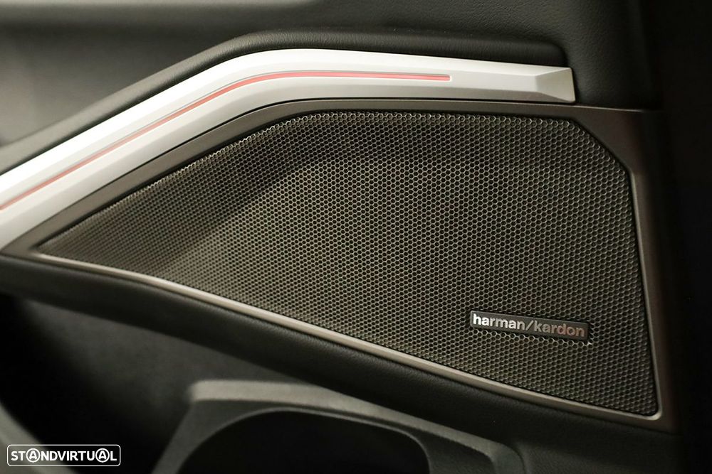 BMW M3 Competition xDrive - 28