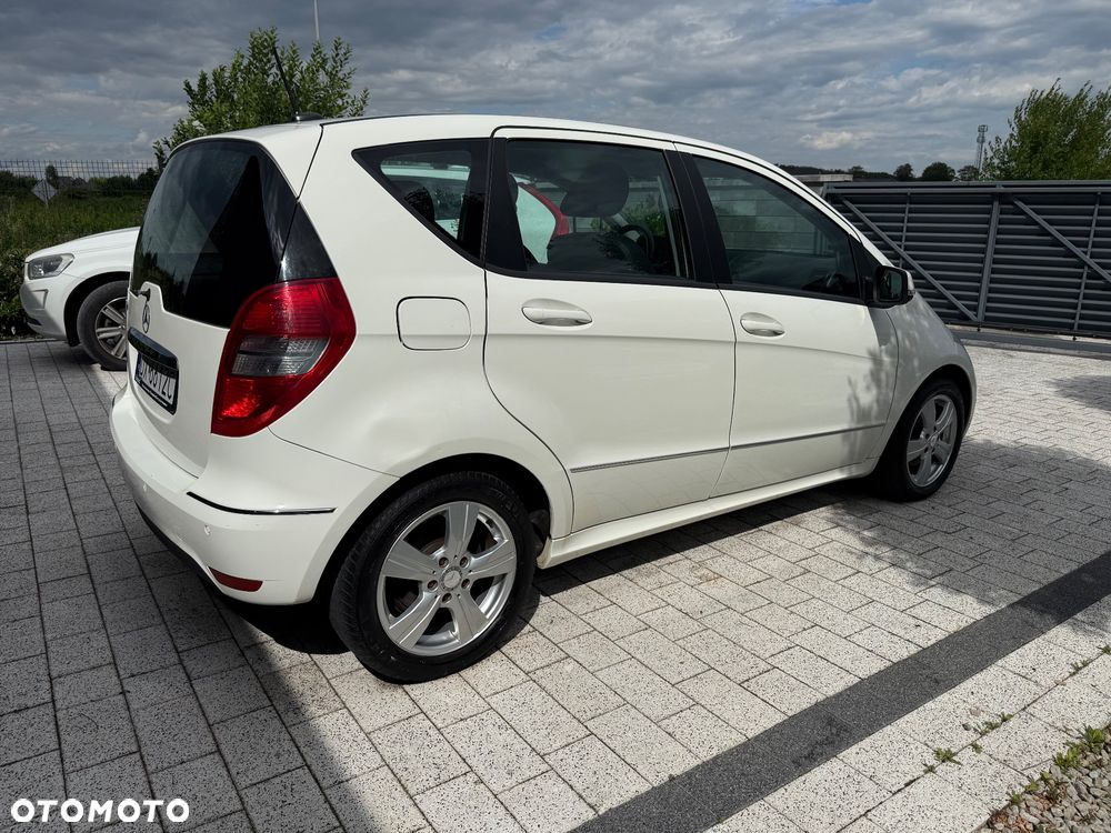 Mercedes-Benz Klasa A 180 BlueEFFICIENCY Avantgarde - 5