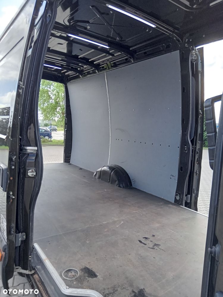 Iveco C35S15 Max - 7