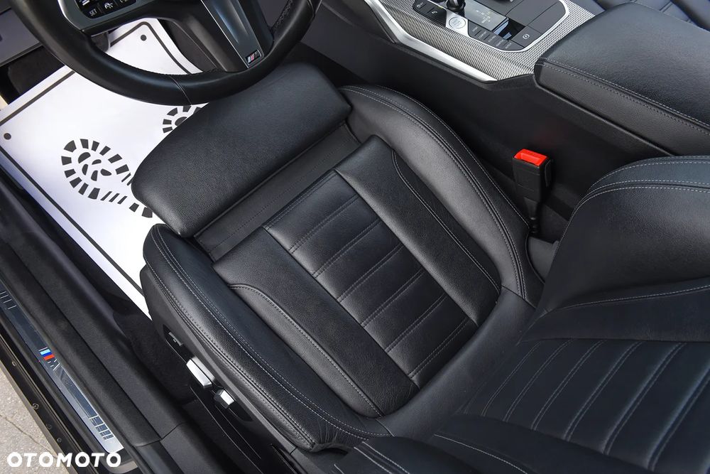 BMW Seria 3 320d xDrive Edition M Sport Shadow - 28