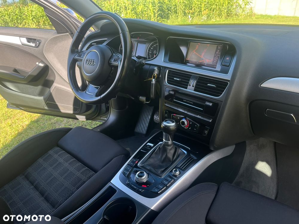 Audi A4 Avant 2.0 TDI DPF Ambition - 32