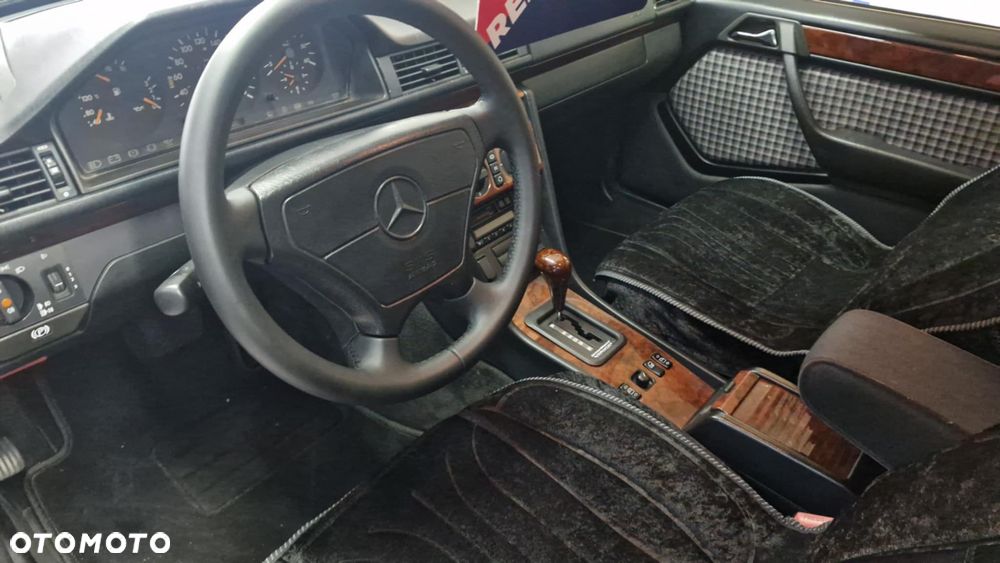 Mercedes-Benz W124 (1984-1993) - 20