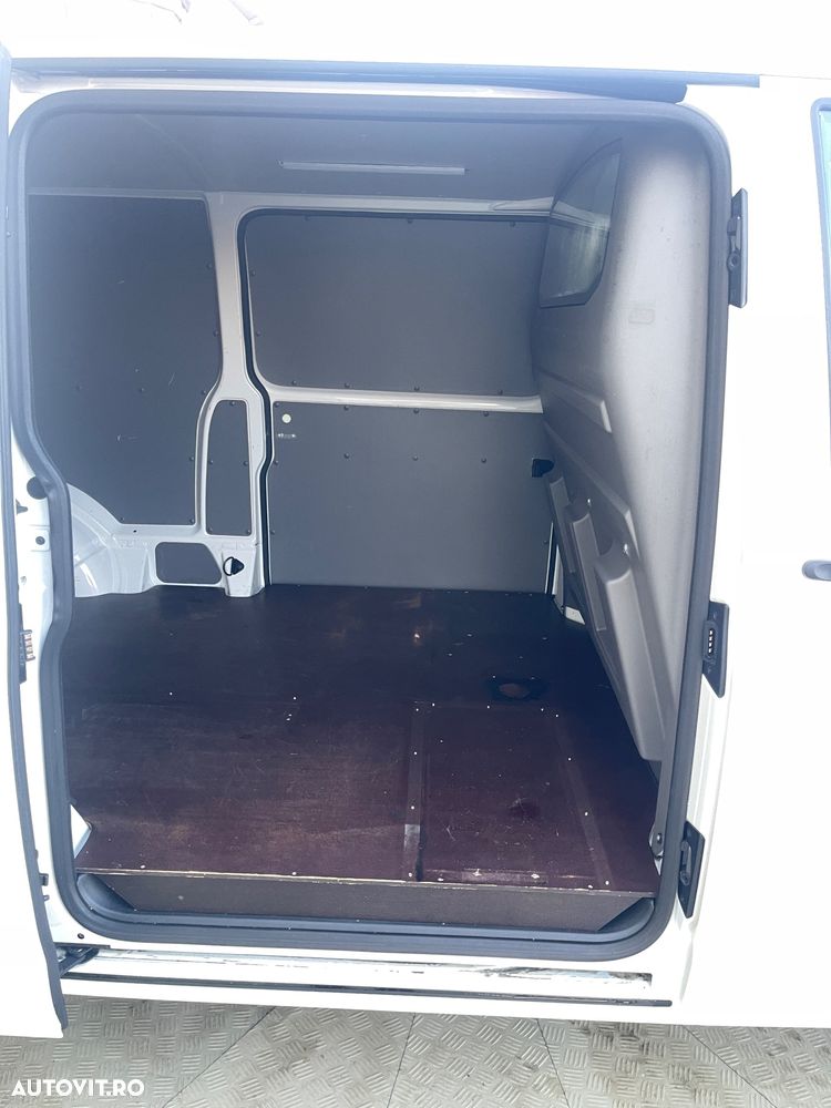 Volkswagen Transporter 2.0TDI  LUNG  2CULISANTE - 23